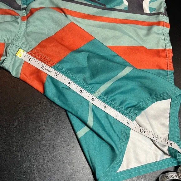 Life is Good Bold Coast Board Shorts - Picture 6 of 9